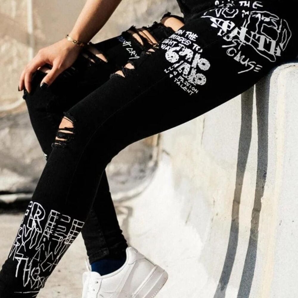 Young-reckless Women's Black Jeans